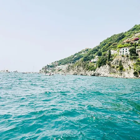 Torre Arechi 아파트